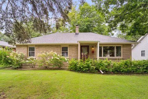 705 Oak, South Milwaukee, WI 53172
