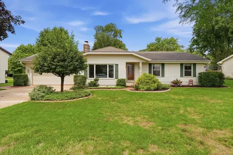 16010 W Cynthia, New Berlin, WI 53151