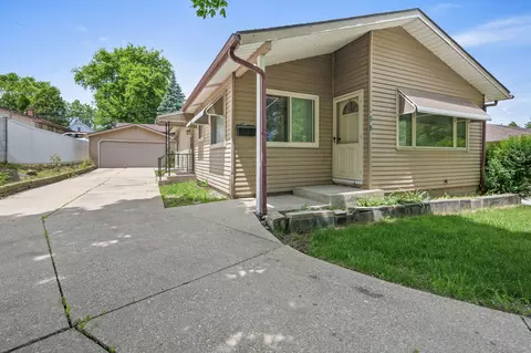6083 S 20th, Milwaukee, WI 53221
