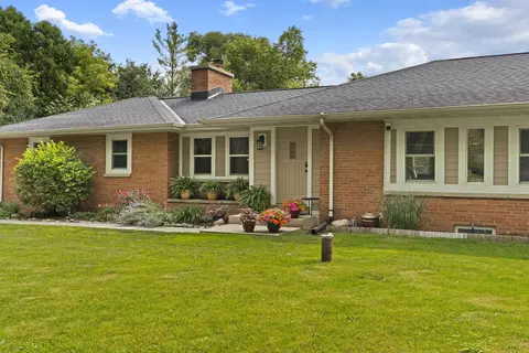 11456 N Solar, Mequon, WI 53097