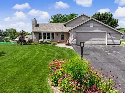 28941 Golden, Waterford, WI 53185