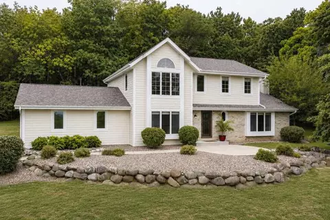 s26w31396 Cregennan Bae, Genesee, WI 53183