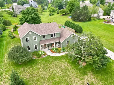 w148n10759 Crabtree, Germantown, WI 53022