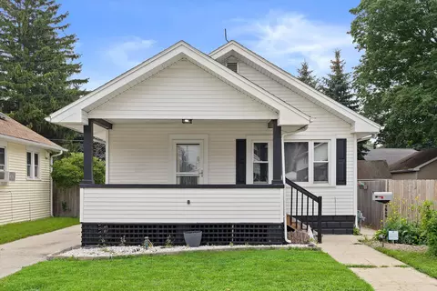 7519 10th, Kenosha, WI 53143