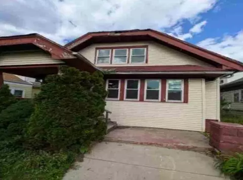 3866 N 25th, Milwaukee, WI 53206
