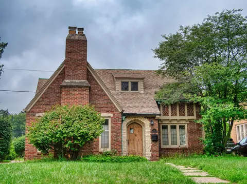 331 N 50th, Milwaukee, WI 53208