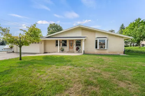 12405 W Euclid, New Berlin, WI 53151