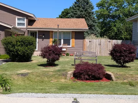 1525 Prairie, Mount Pleasant, WI 53406