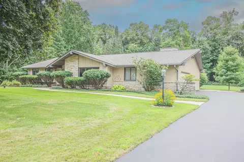 7343 Glencoe, Cedarburg, WI 53012