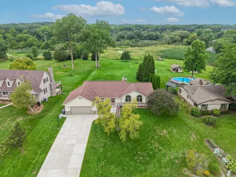 27346 Foxhaven, Norway, WI 53185