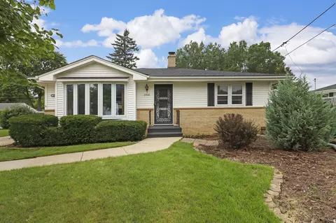 8920 20th, Kenosha, WI 53143
