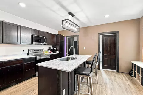 Kitchen - n168w20920 Main, Jackson, WI 53037 photo 2 of 4