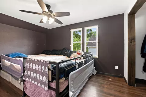 Bedroom - n168w20920 Main, Jackson, WI 53037 photo 1 of 2