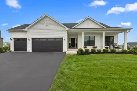 555 N Boulder Rdg, Lake Geneva, WI 53147
