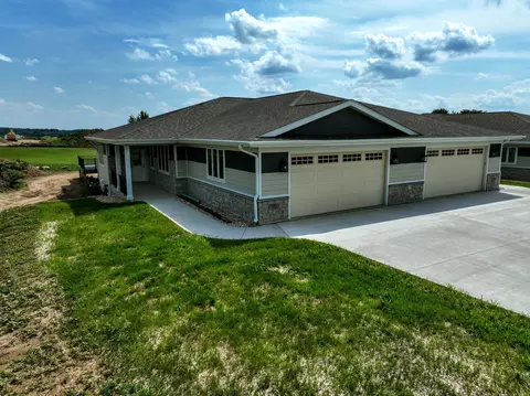 730 E Reinel, Jefferson, WI 53549