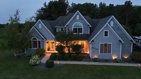 25811 91st, Salem, WI 53168