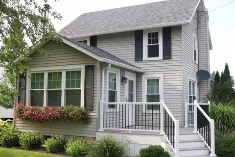 w2504 Roosevelt Road, Ixonia, WI 53036
