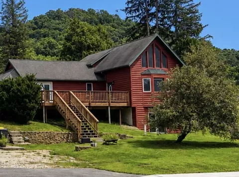 120 Midway, Steuben, WI 54657