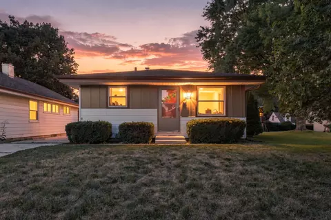 831 S 110th, West Allis, WI 53214