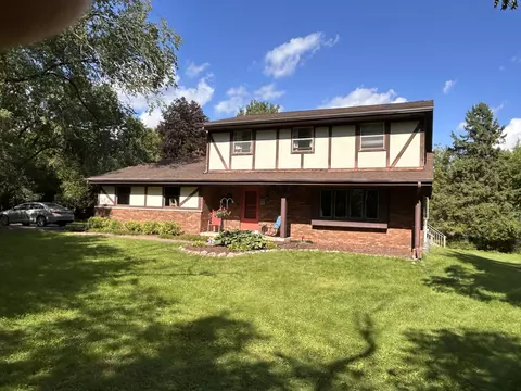 w305n5690 N Stevens, Merton, WI 53029