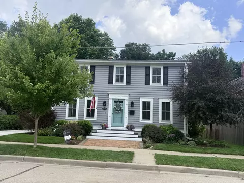 w62n662 Riveredge, Cedarburg, WI 53012