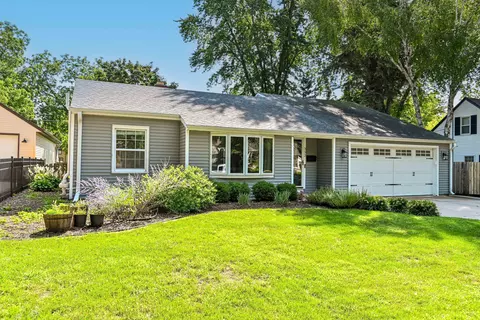 w62n352 Hanover, Cedarburg, WI 53012