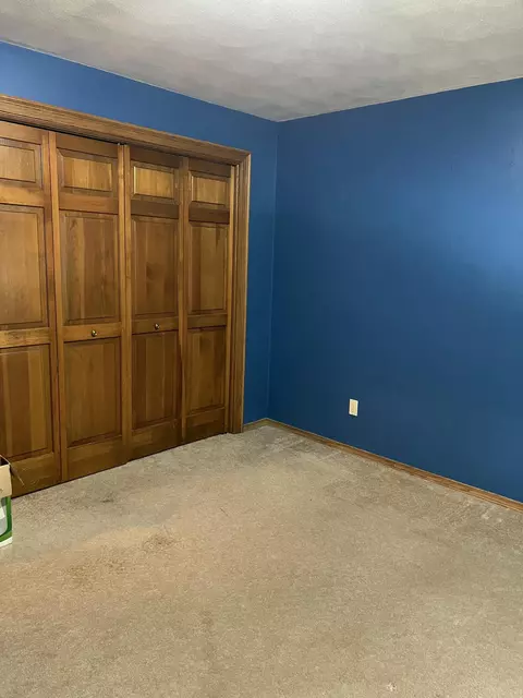 Bedroom - 3601 S Barker, Appleton, WI 54915 photo 2 of 5