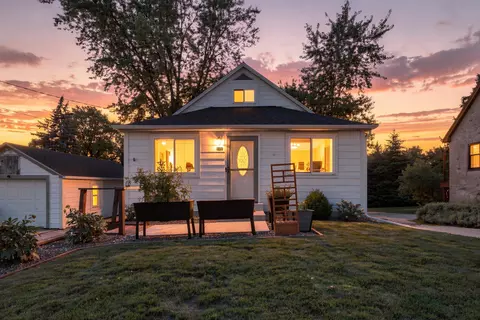 609 Church, Addison, WI 53002
