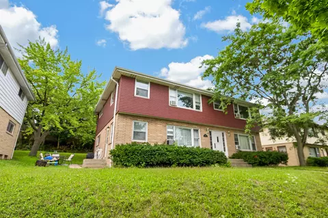 809 John, Waukesha, WI 53188
