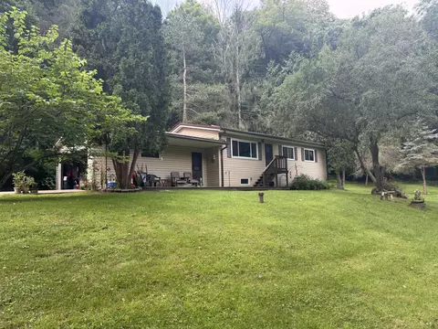 29053 State Highway 27, Portland, WI 54619