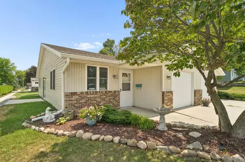 1518 Mason, New Holstein, WI 53061