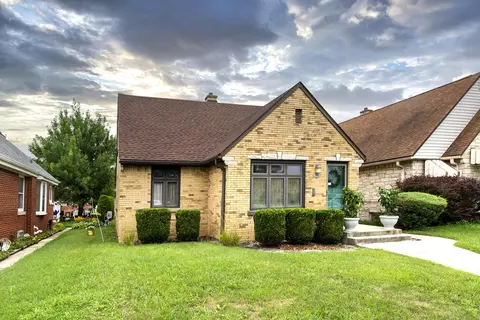 3130 S 35th, Milwaukee, WI 53215