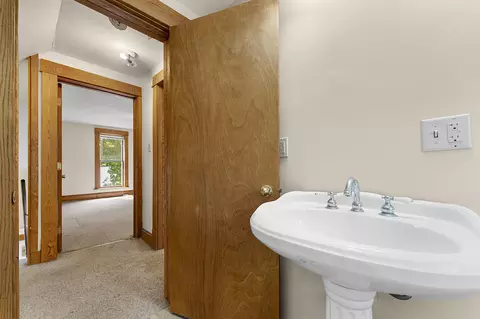 Entry Way - 1016 E Vine, Appleton, WI 54911 photo 2 of 2