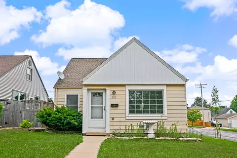 3672 S 19th, Milwaukee, WI 53221