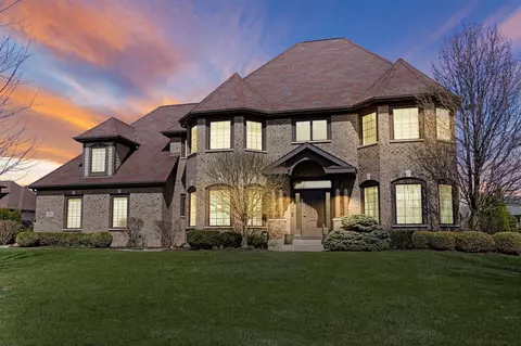 9665 Meadowdale, Pleasant Prairie, WI 53158