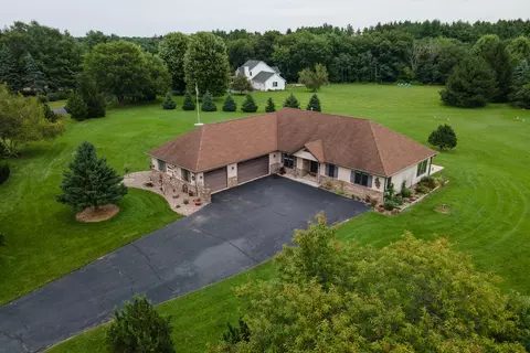 w5355 Gladhurst Lane, La Grange, WI 53121