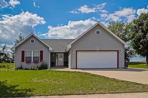 524 Parkview, Johnson Creek, WI 53038