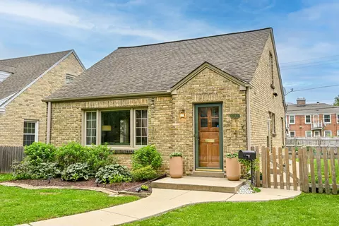 2840 N 77th, Milwaukee, WI 53222