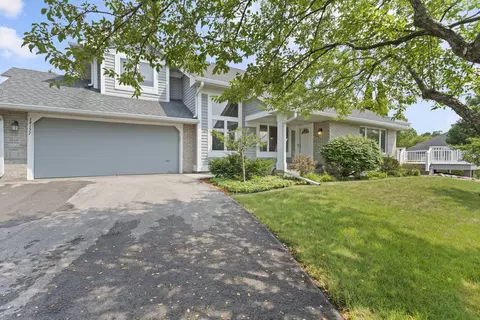 14157 W Waters Edge, New Berlin, WI 53151