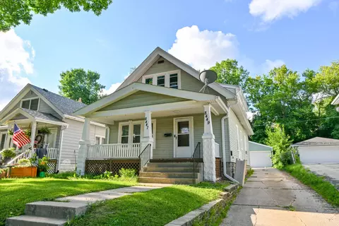 8447 W Maple #8449, West Allis, WI 53214