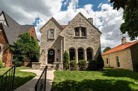 2718 N 67th, Milwaukee, WI 53210
