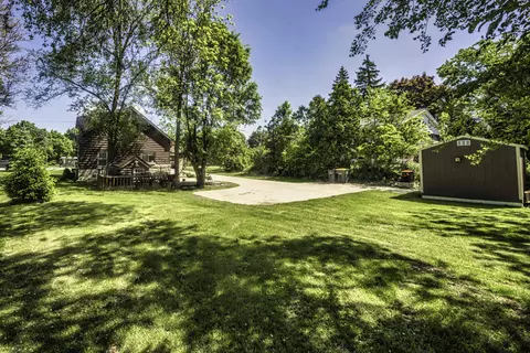 1541 E Racine, Waukesha, WI 53186