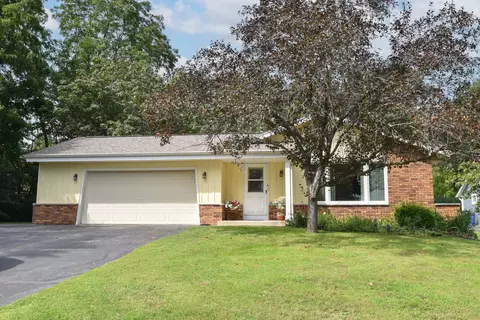 w193s7137 Hillview, Muskego, WI 53150