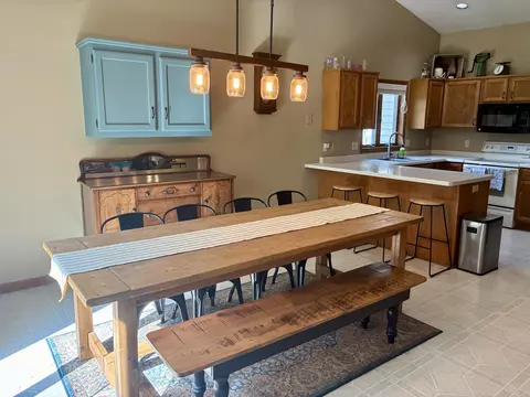 Dining - n9631 Emerald Lane, Harrison, WI 54915 photo 1 of 2