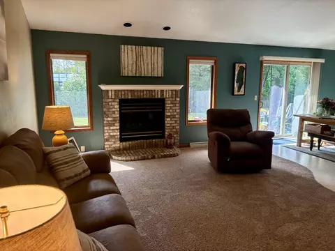 Living - n9631 Emerald Lane, Harrison, WI 54915 photo 2 of 4