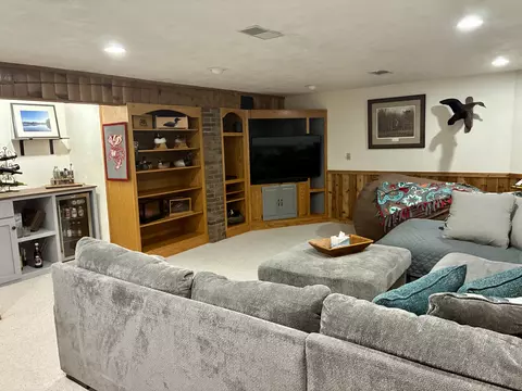 Living - n9631 Emerald Lane, Harrison, WI 54915 photo 3 of 4