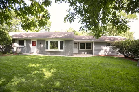 11800 Timberline, Hales Corners, WI 53130