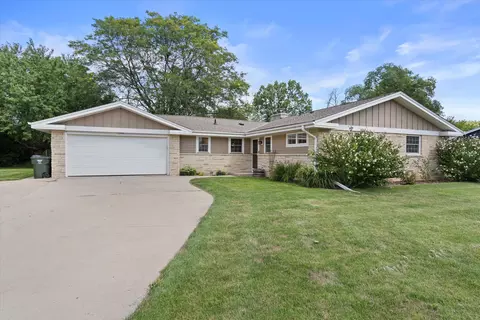 13728 W Honey, New Berlin, WI 53151