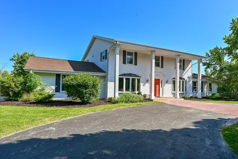 2626 W W Rnch, Mequon, WI 53092