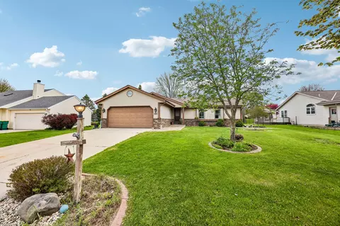 w163n10528 Ridgeview, Germantown, WI 53022